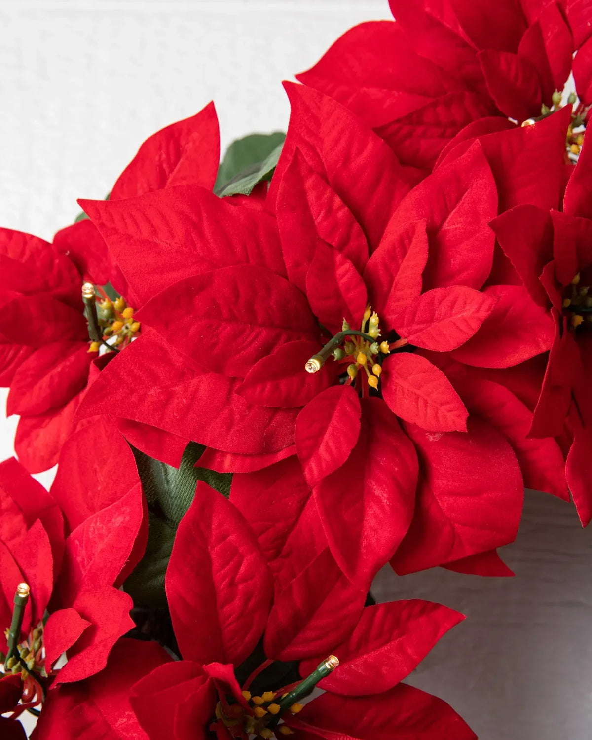 Grinalda Natal Flores Vermelhas Com LED 90 cm — 3